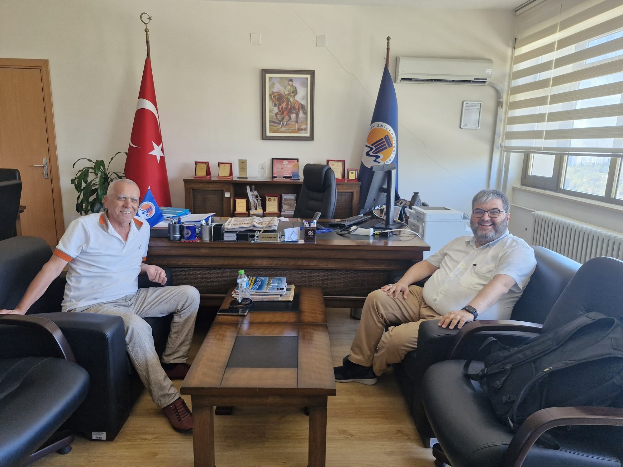 Turak Üyesi ve Üniversitemiz Eğitim Öğretim Koordinatörü Prof. Dr. A. Celil Çakıcı Meslek Yüksekokulumuzu Ziyaret Etti. detayı için tıklayınız